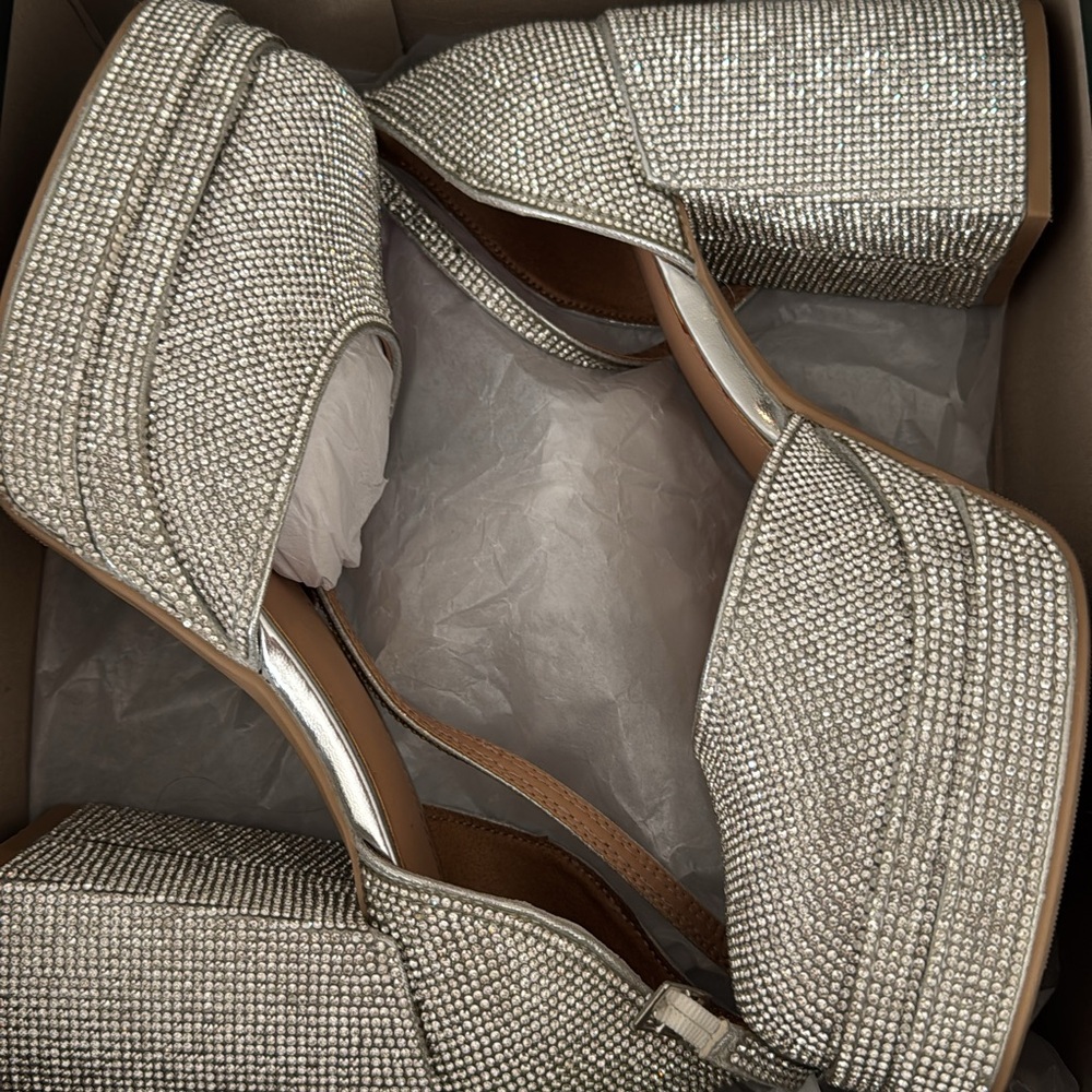 Wild Fable Silver Rhinestone Platform Block Heels – Size 8